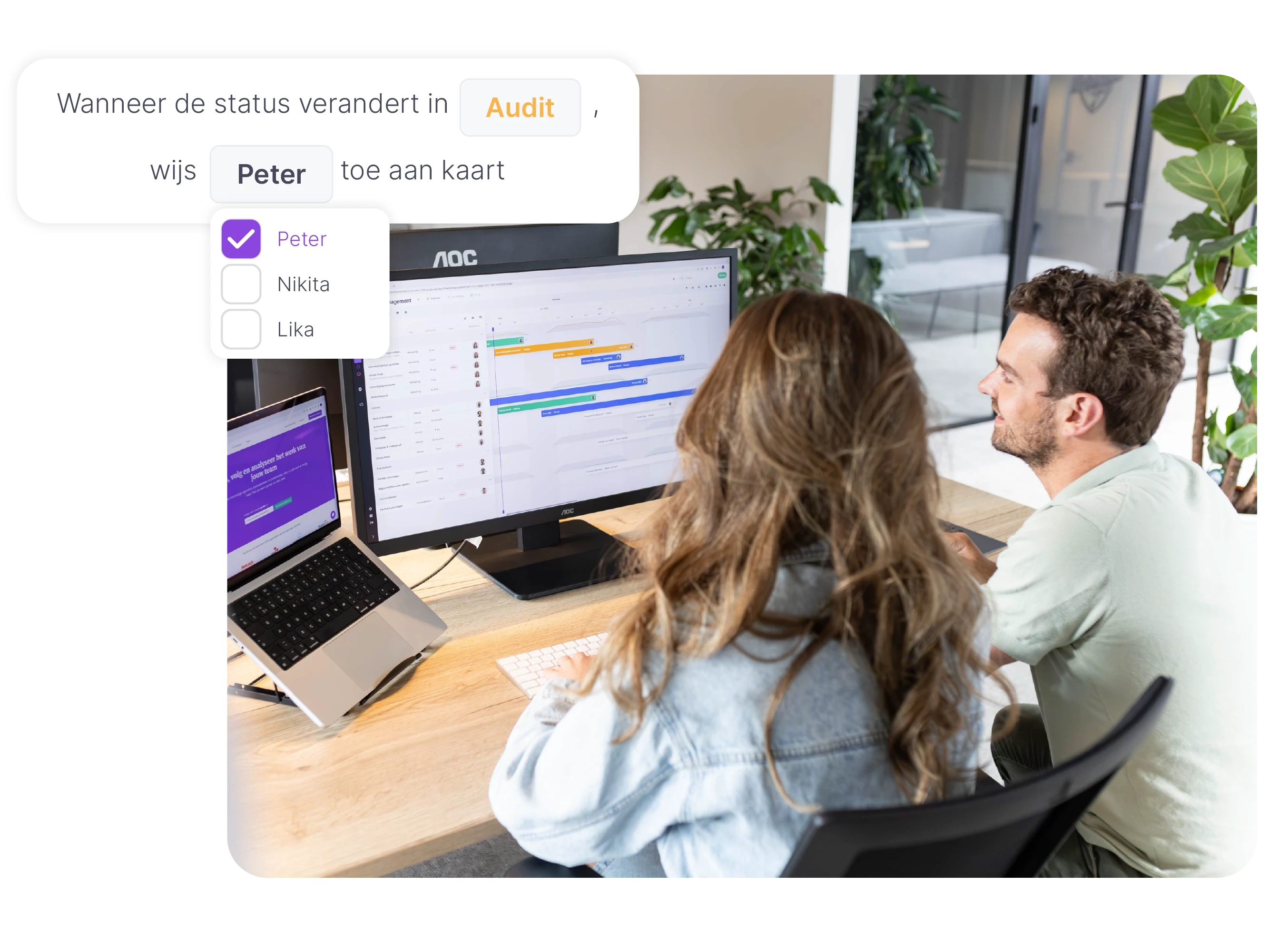 vPlan Engineering: Twee medewerkers die de planning bekijken in de tijdlijnweergave, met daarbij een automatiseringselement.